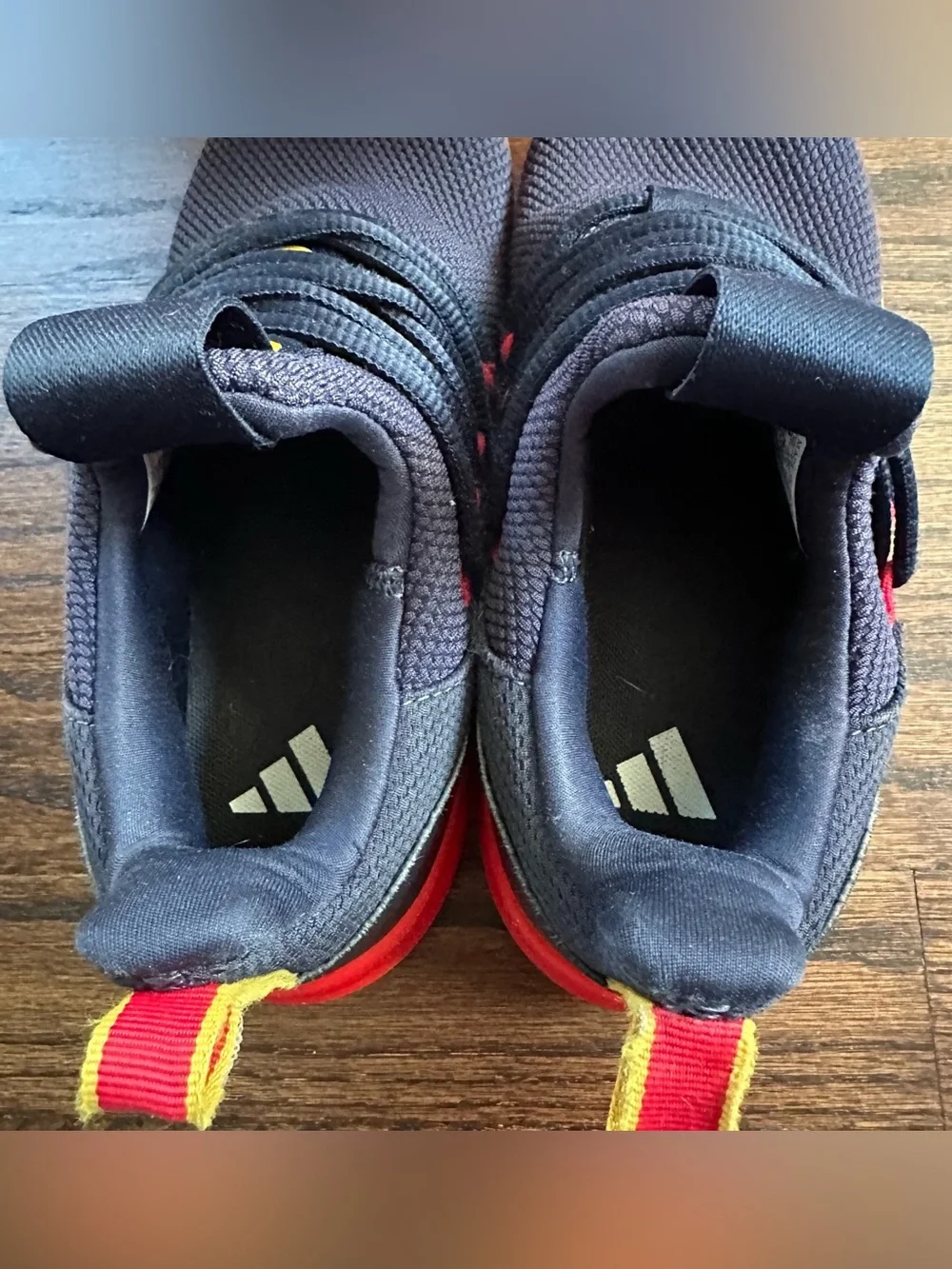 Adidas Lite Racer Adapt, size 4Y